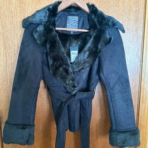 NEW WITH TAGS- GUESS Notch Lapel Fur Lined Coat